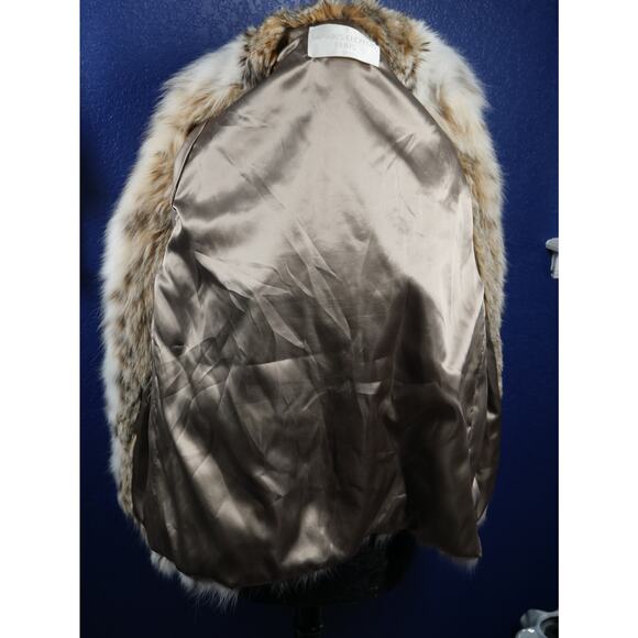 2 die 4 Gorgeous Heavily Spotted Bobcat Lynx Hooded Fur Coat Jacket - Picture 7 of 7